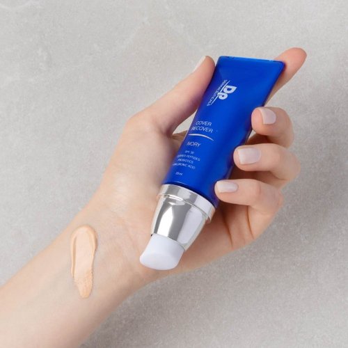 COVER RECOVER™ SPF 30/PA +++ - Odstín: Ivory